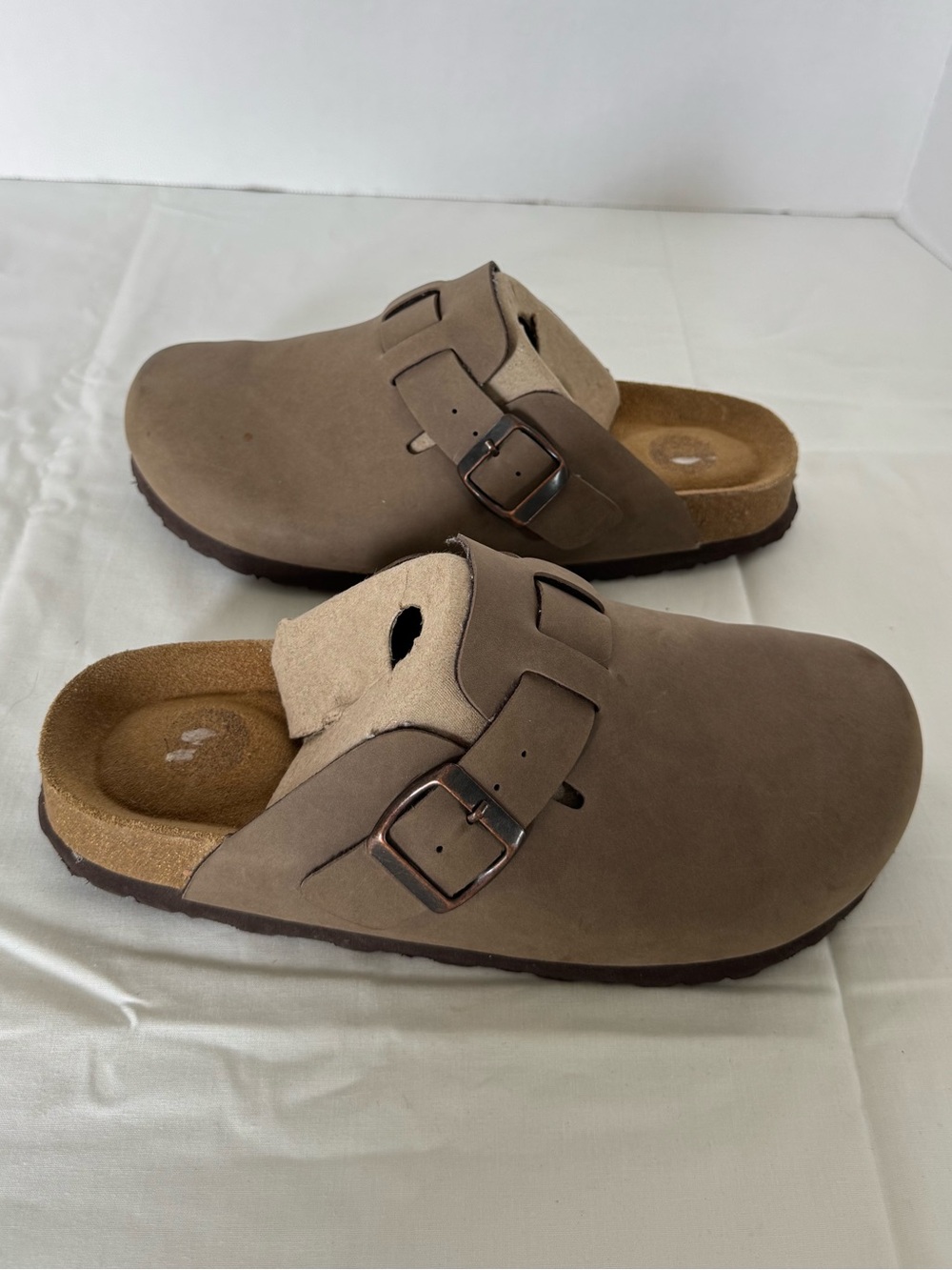 Cushionaire Women’s Tan Slip-On Clog Mule with Buckle Size 7M